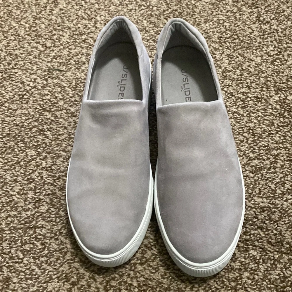 J/Slides NYC gray slides